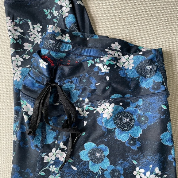 The Upside Cherry Blossom Midi Pant Sz 10 - Picture 3 of 9